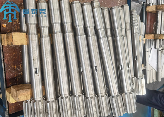 COP 1440은 회전식 주입 섕크 어댑터 채석업 도구를 통합했습니다